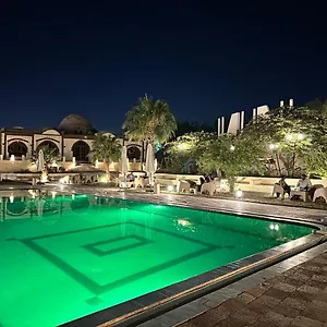  Hotel Elphardous Oasis